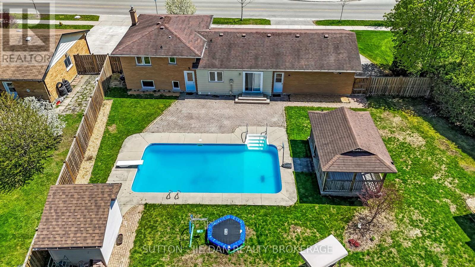 720 Grenfell Drive, London North, Ontario  N5X 2C5 - Photo 28 - X13095098