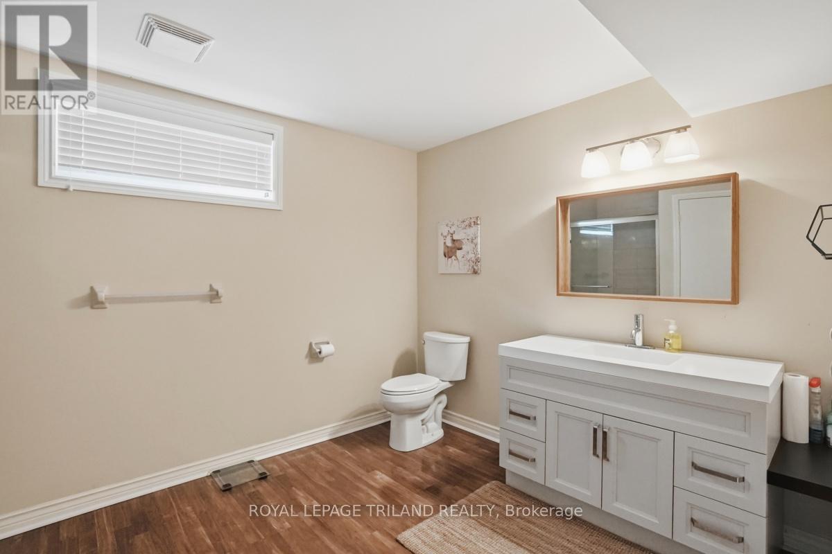 42 Mapleton Place, London South, Ontario  N6K 4A6 - Photo 29 - X13095226
