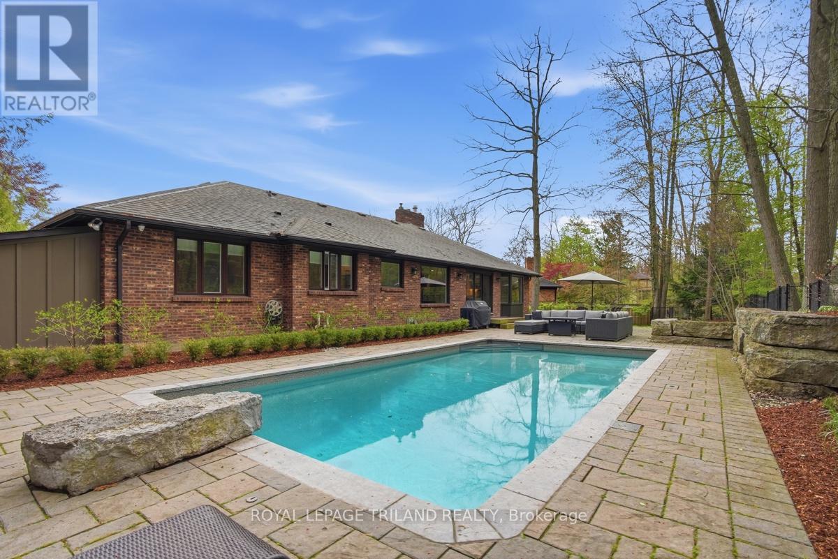 42 Mapleton Place, London South, Ontario  N6K 4A6 - Photo 42 - X13095226