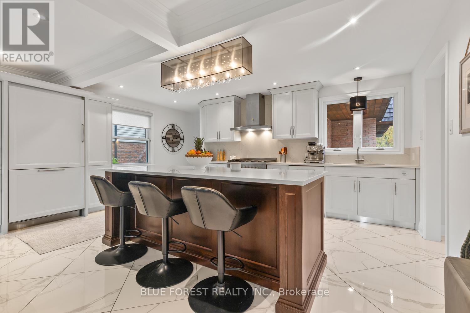 43 Compton Crescent, London South, Ontario  N6C 4E9 - Photo 11 - X13095296