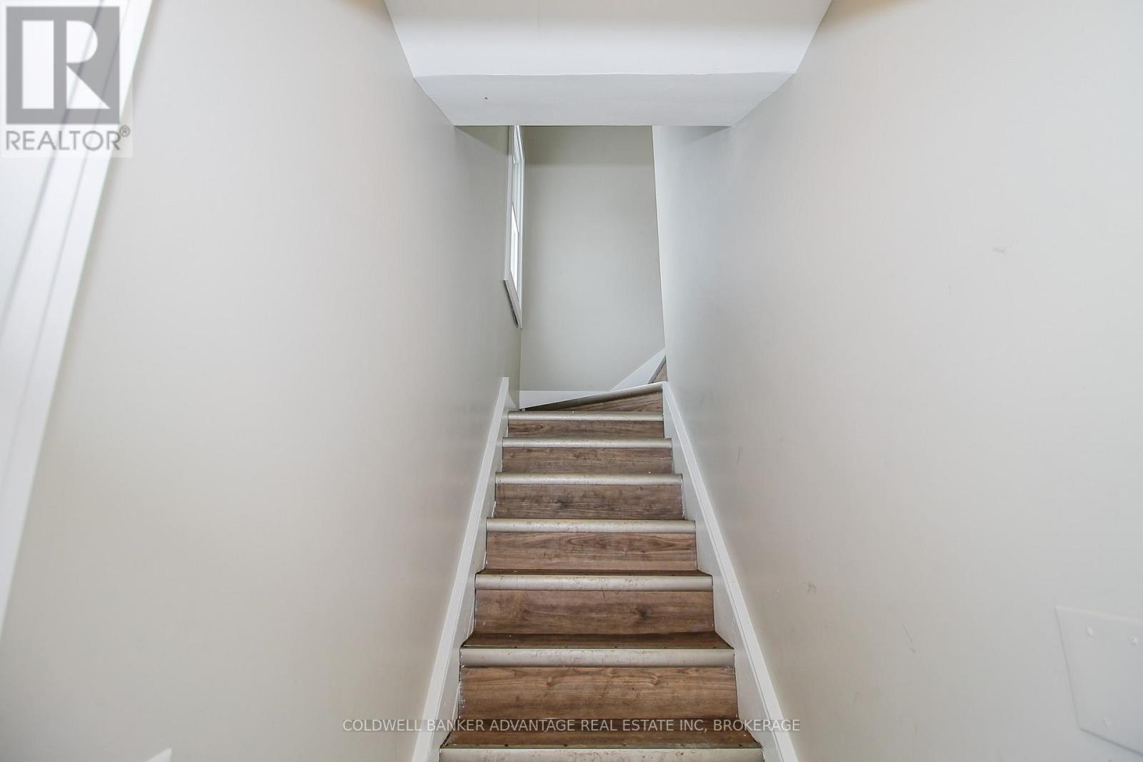 Upper - 181 Welland Street, Port Colborne, Ontario  L3K 1V2 - Photo 14 - X12813660