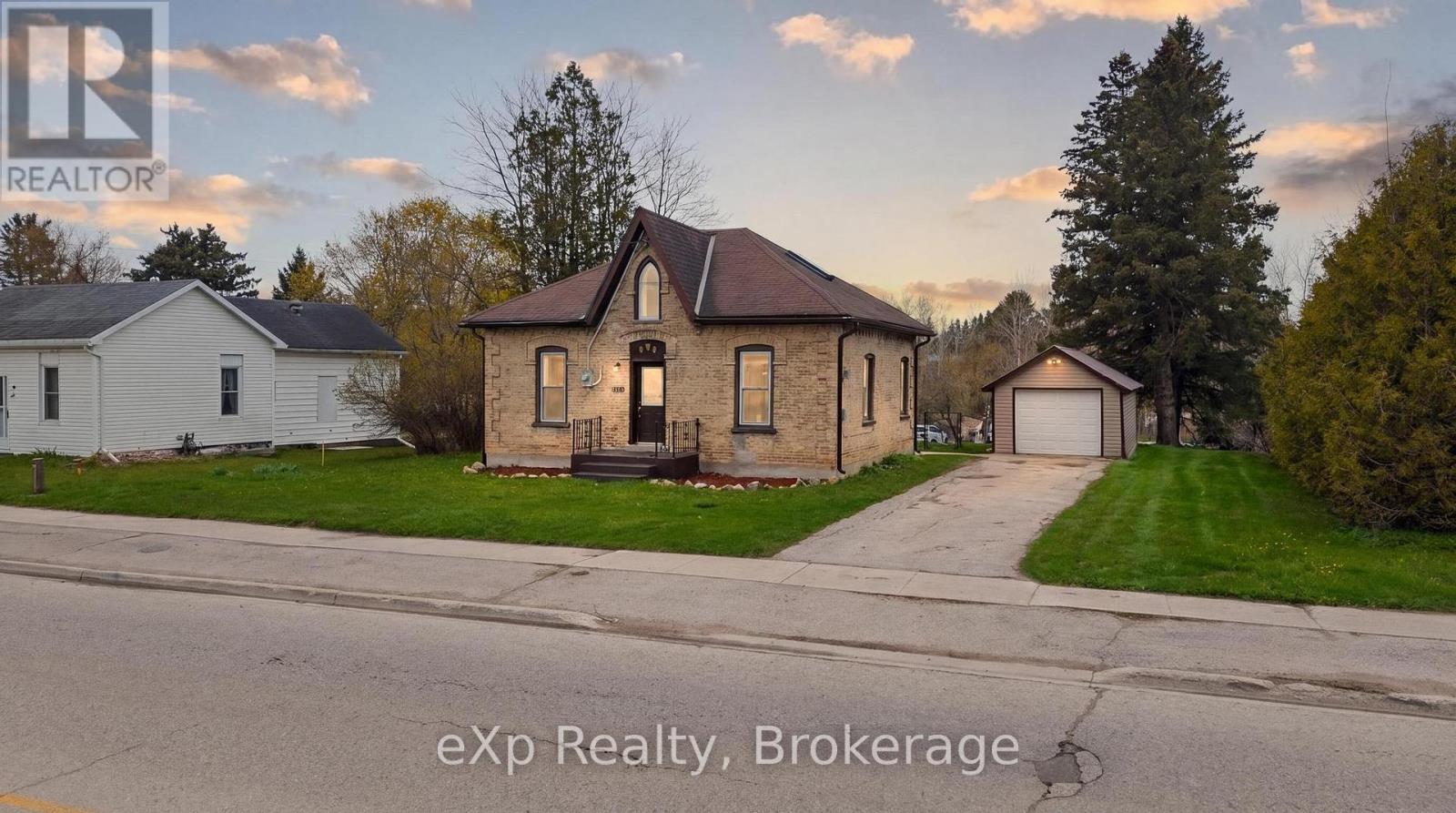 668 GARAFRAXA STREET S, West Grey, Ontario