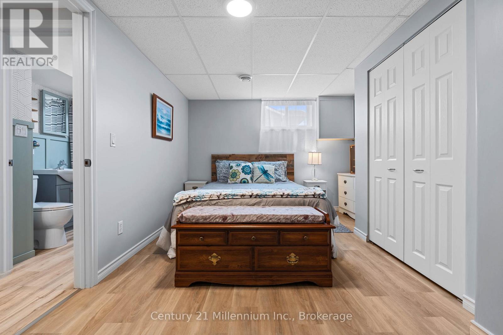 871 16th Street W, Georgian Bluffs, Ontario  N4K 6V5 - Photo 33 - X13095284
