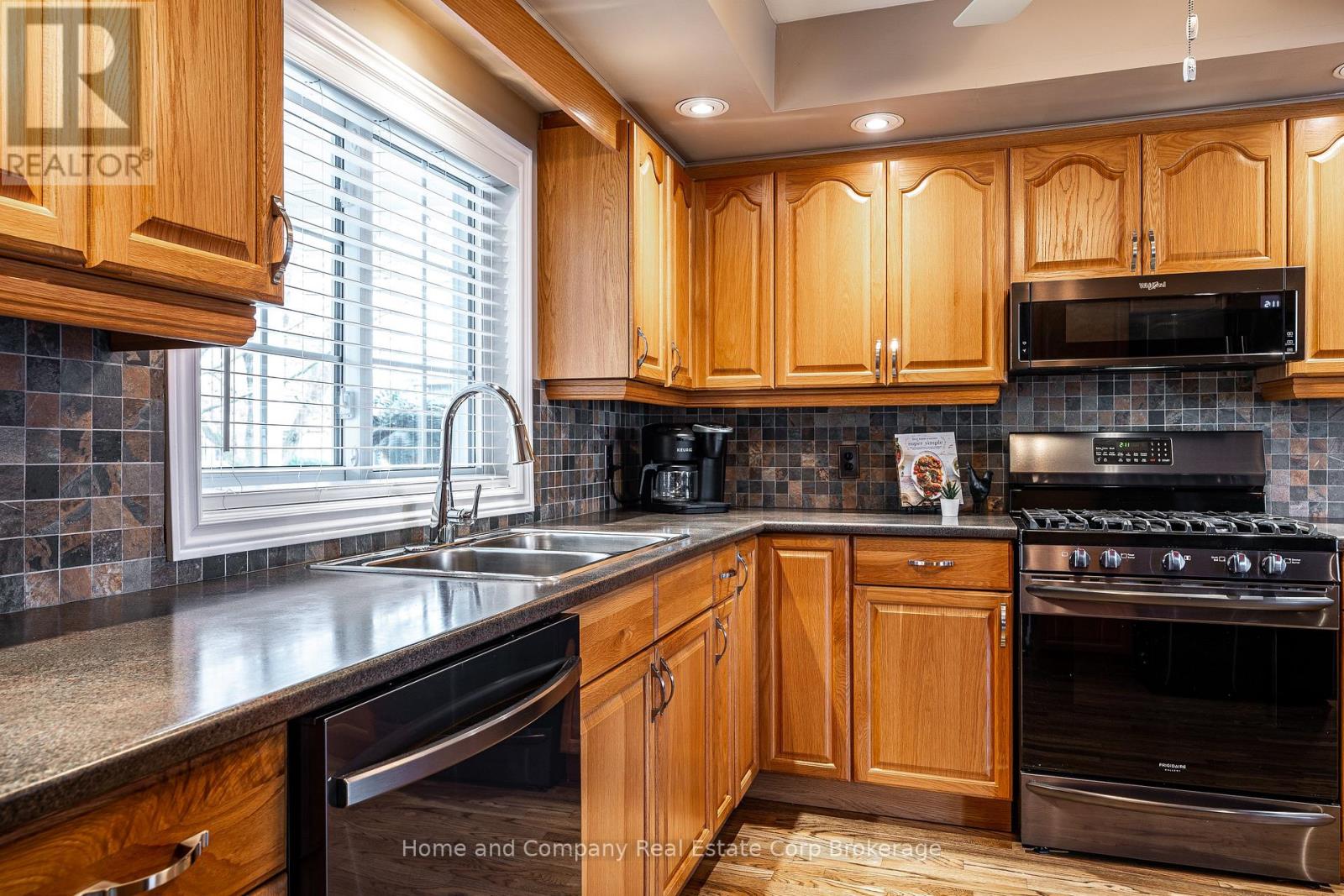 116 Falstaff Street, Stratford, Ontario  N5A 3T5 - Photo 10 - X13095290
