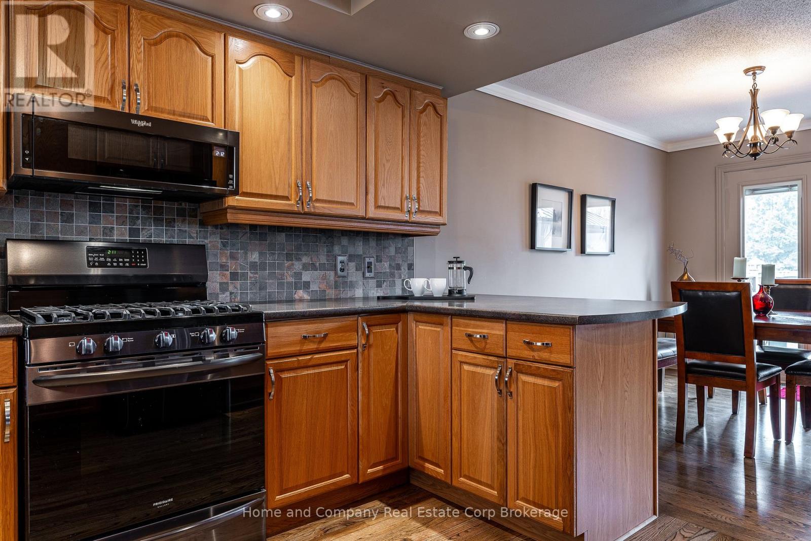 116 Falstaff Street, Stratford, Ontario  N5A 3T5 - Photo 11 - X13095290