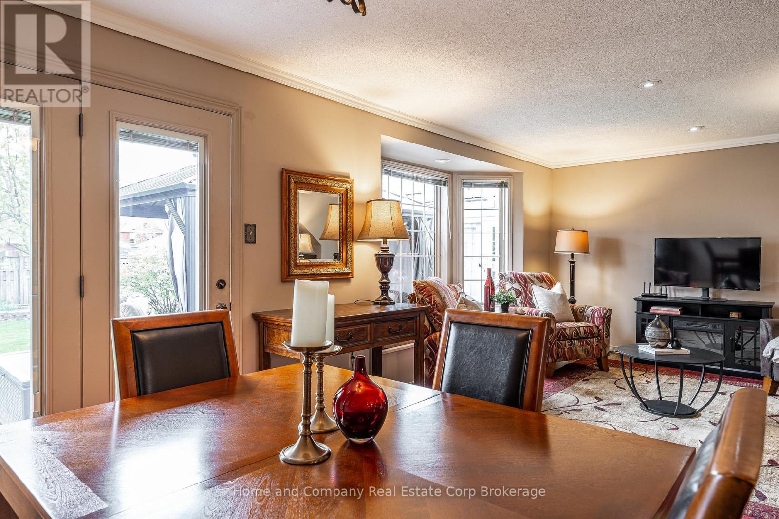 116 Falstaff Street, Stratford, Ontario  N5A 3T5 - Photo 3 - X13095290
