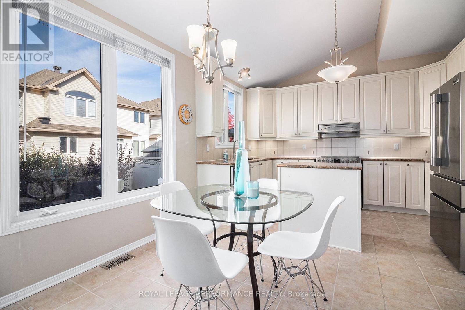 2247 Clendenan Crescent, Ottawa, Ontario  K4A 4S9 - Photo 12 - X13094922