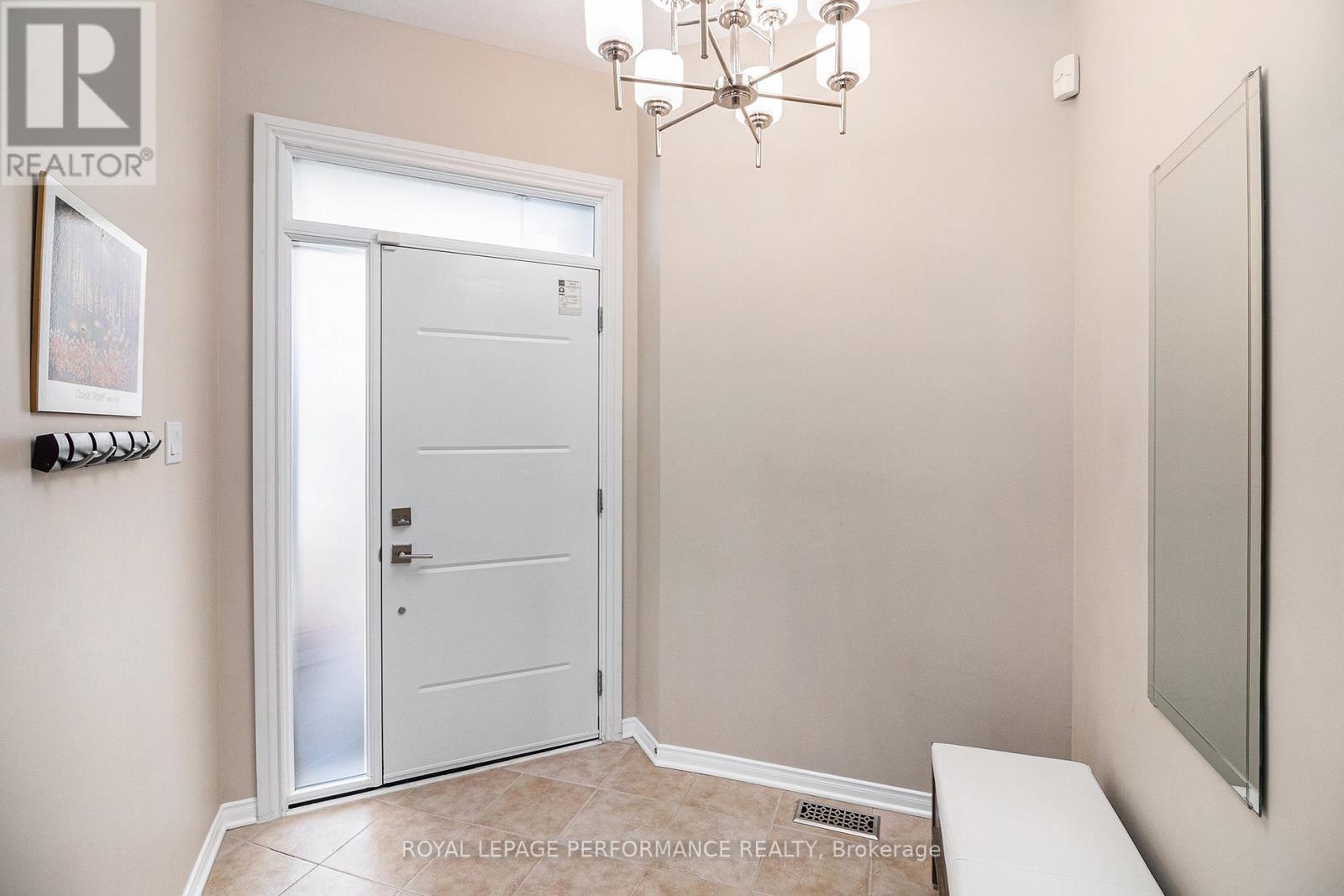 2247 Clendenan Crescent, Ottawa, Ontario  K4A 4S9 - Photo 4 - X13094922