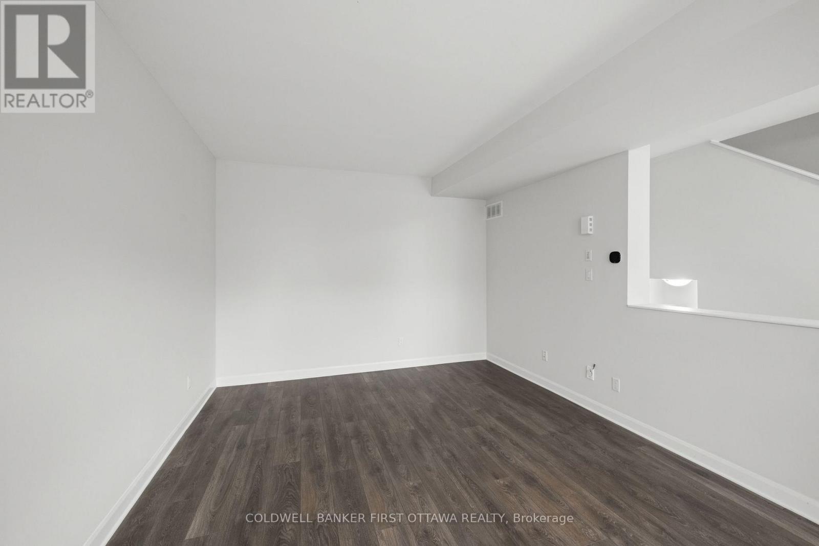 511 Clemency Crescent, Ottawa, Ontario  K2J 6R7 - Photo 12 - X13094986