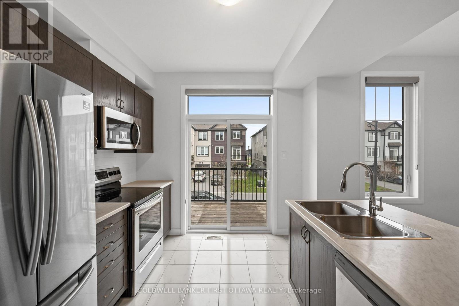 511 Clemency Crescent, Ottawa, Ontario  K2J 6R7 - Photo 4 - X13094986