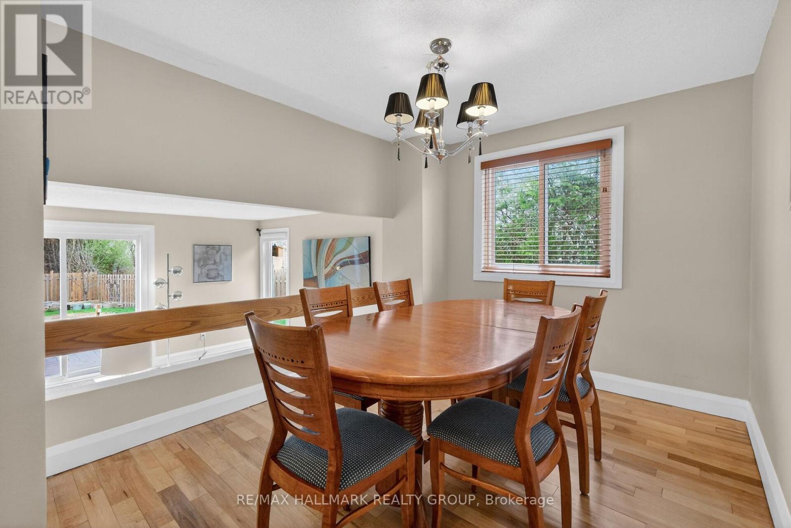 309 Des Epinettes Avenue, Ottawa, Ontario  K1E 2P1 - Photo 8 - X13095064