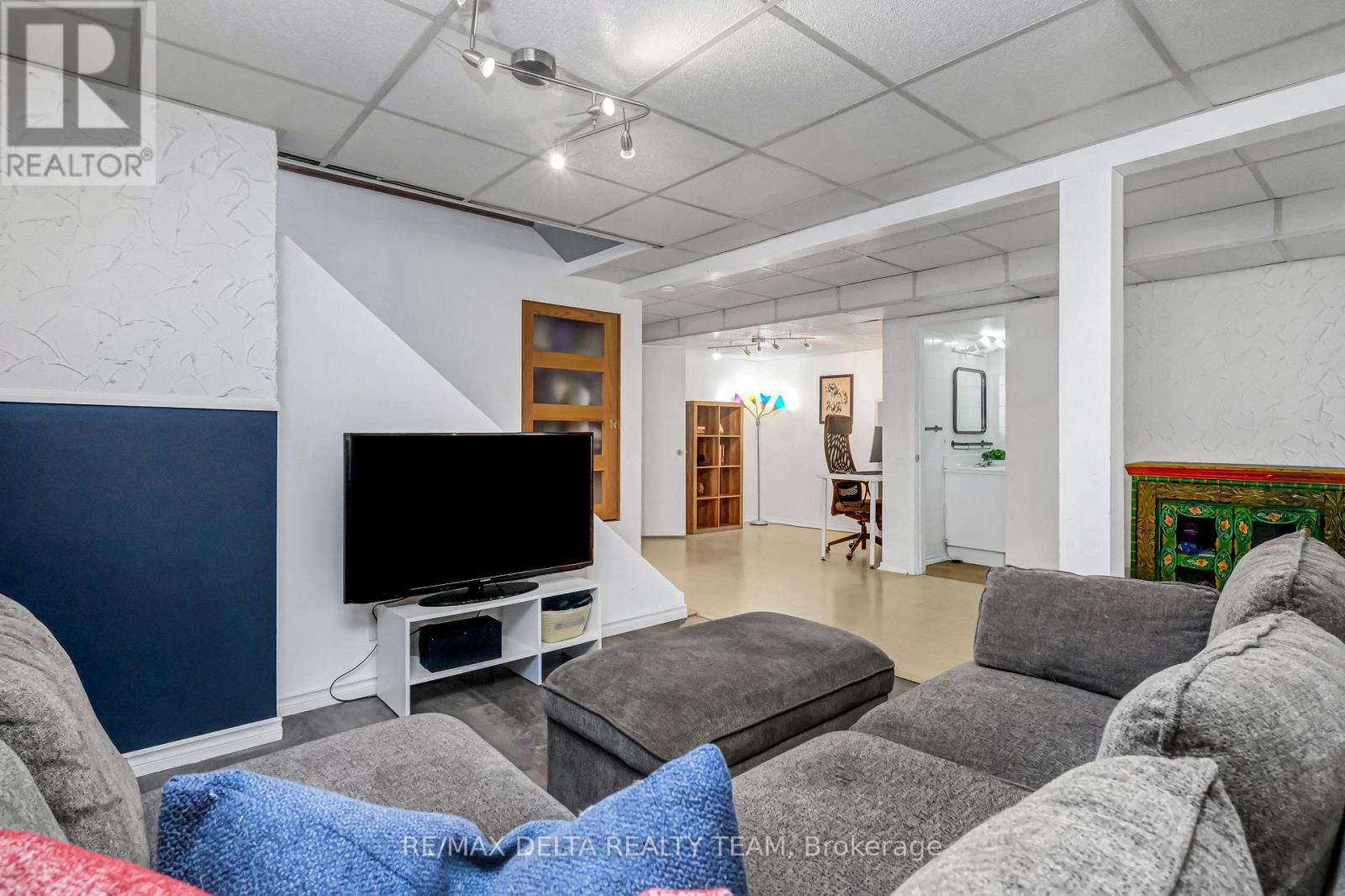 2210 Bickerton Avenue, Ottawa, Ontario  K1J 6Y3 - Photo 27 - X13095178