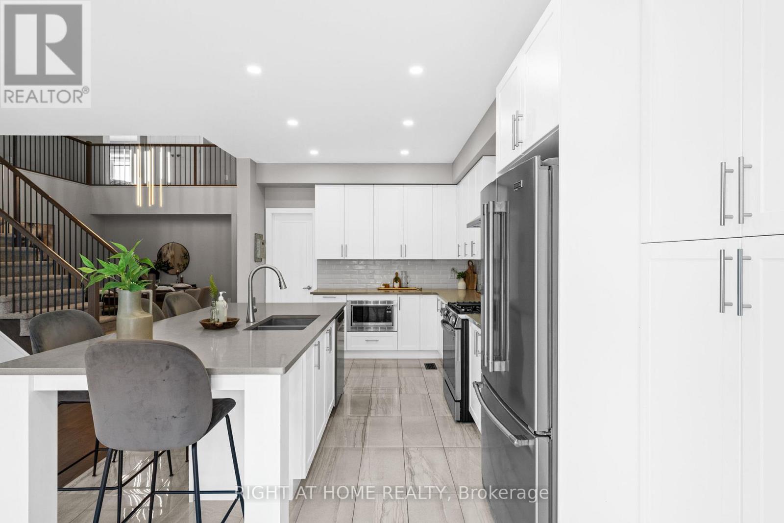 424 Golden Springs Drive, Ottawa, Ontario  K4M 0B9 - Photo 12 - X13095212