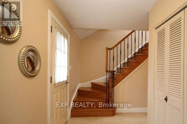 1326 Fontenay Crescent, Ottawa, Ontario  K1V 7K8 - Photo 4 - X13095242