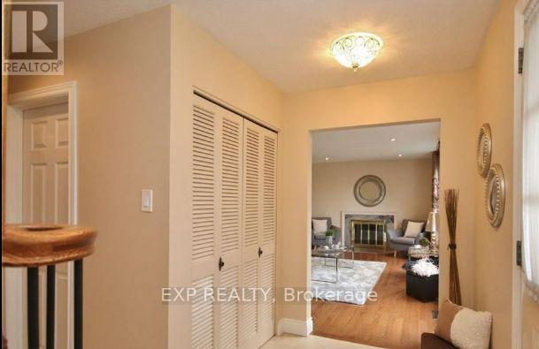 1326 Fontenay Crescent, Ottawa, Ontario  K1V 7K8 - Photo 5 - X13095242