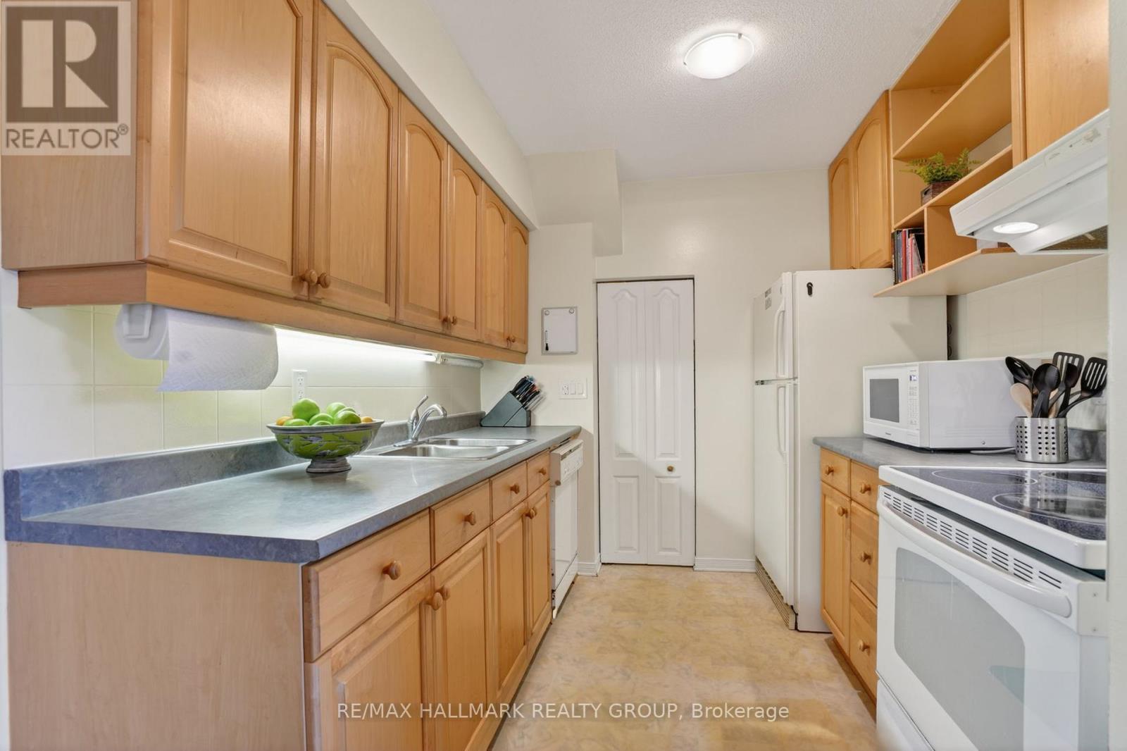 7c Banner Road, Ottawa, Ontario  K2H 8T3 - Photo 11 - X13095298