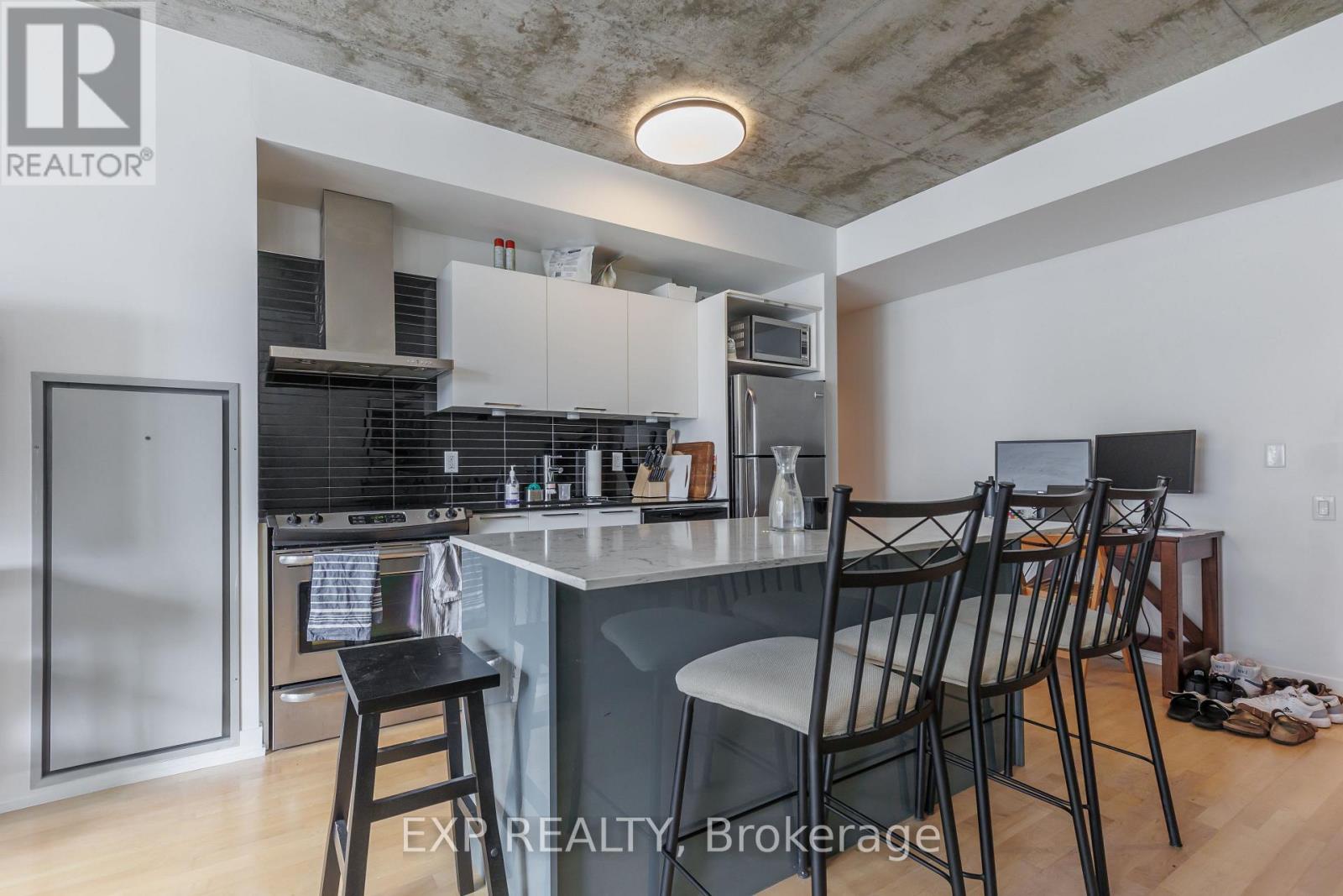 703 - 650 King Street W, Toronto, Ontario  M5V 0H6 - Photo 2 - C13094914