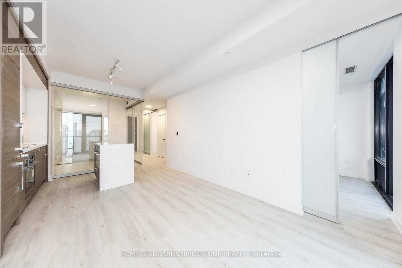 1502 - 29 Green Trail Court, Toronto, Ontario  M2K 0J9 - Photo 11 - C13095032