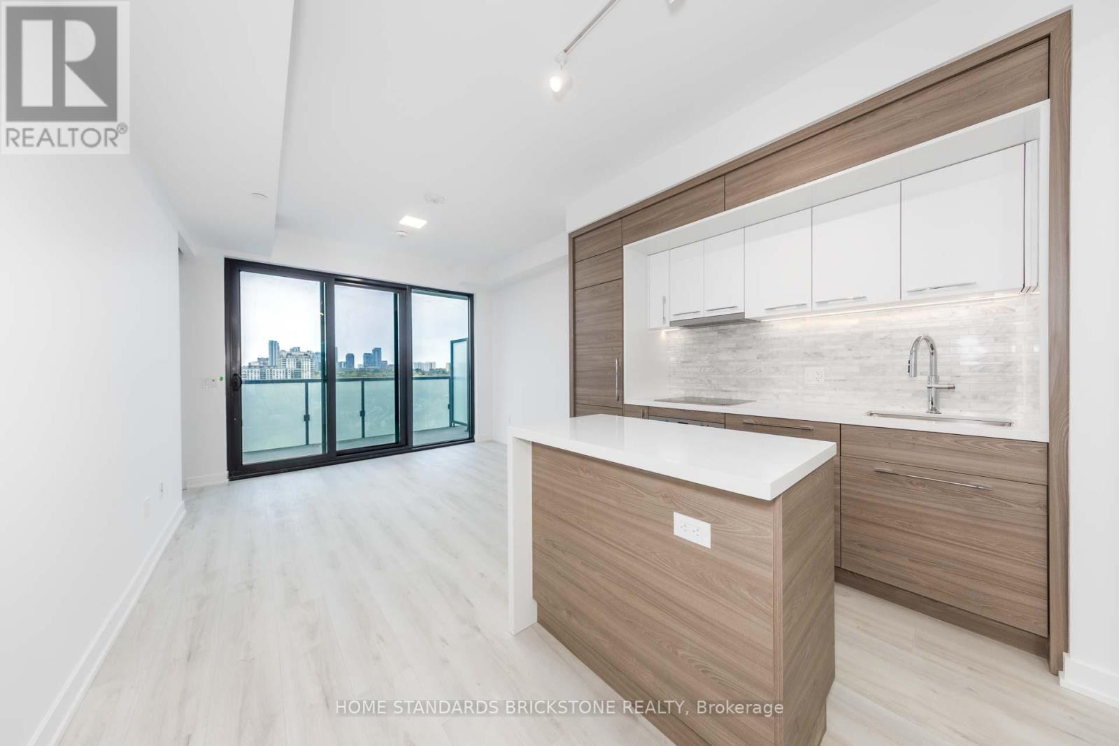 1502 - 29 Green Trail Court, Toronto, Ontario  M2K 0J9 - Photo 2 - C13095032