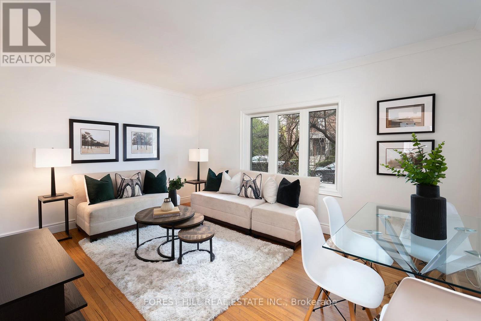 7 CLEVELAND STREET, Toronto, Ontario