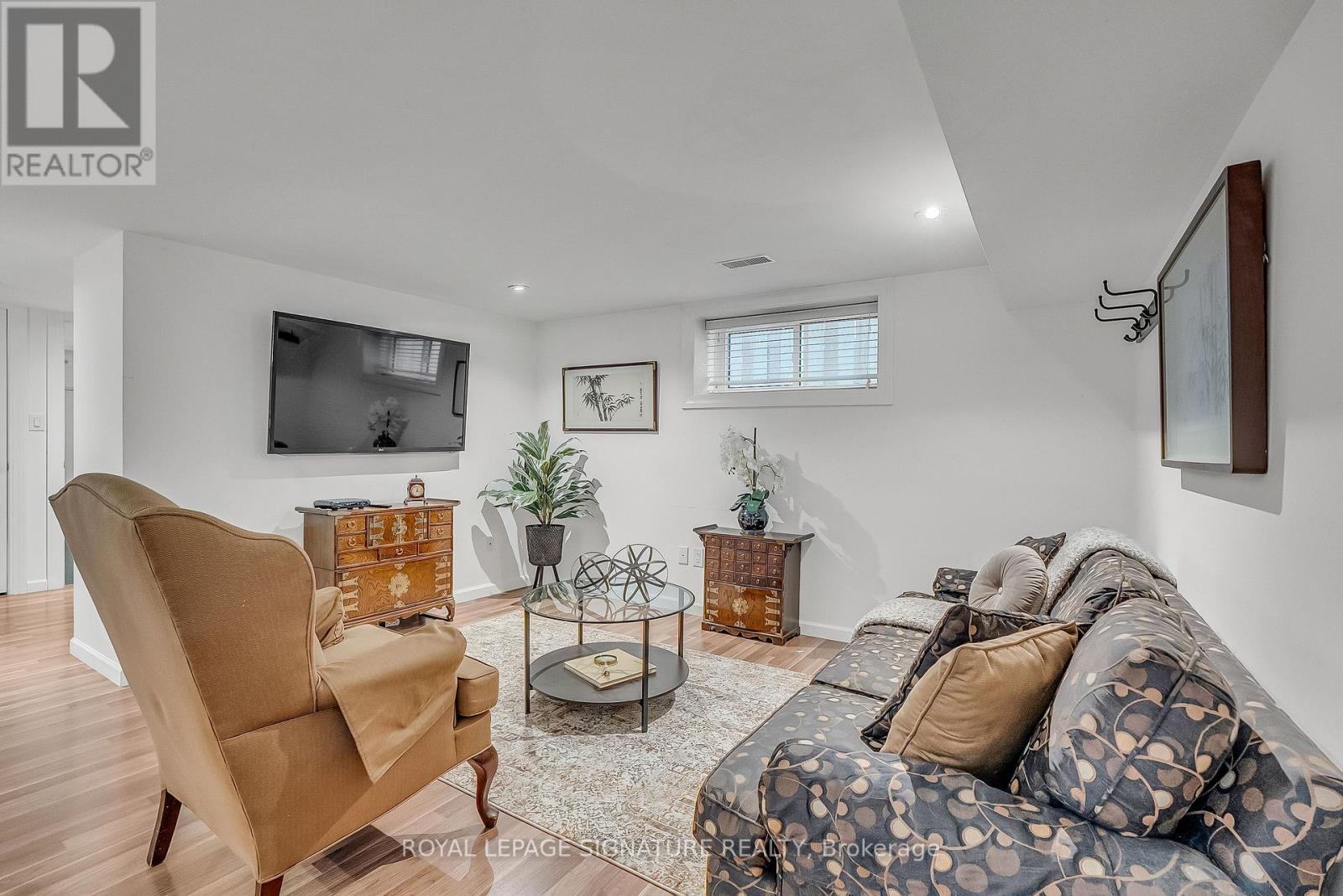 31 Burncrest Drive, Toronto, Ontario  M5M 2Z2 - Photo 24 - C13095122