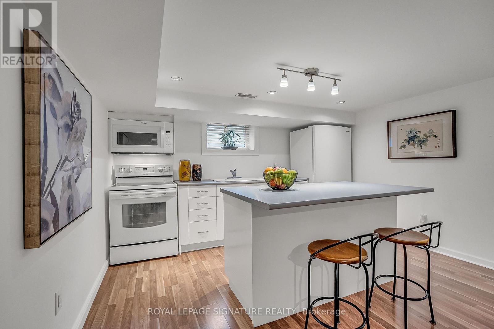 31 Burncrest Drive, Toronto, Ontario  M5M 2Z2 - Photo 26 - C13095122