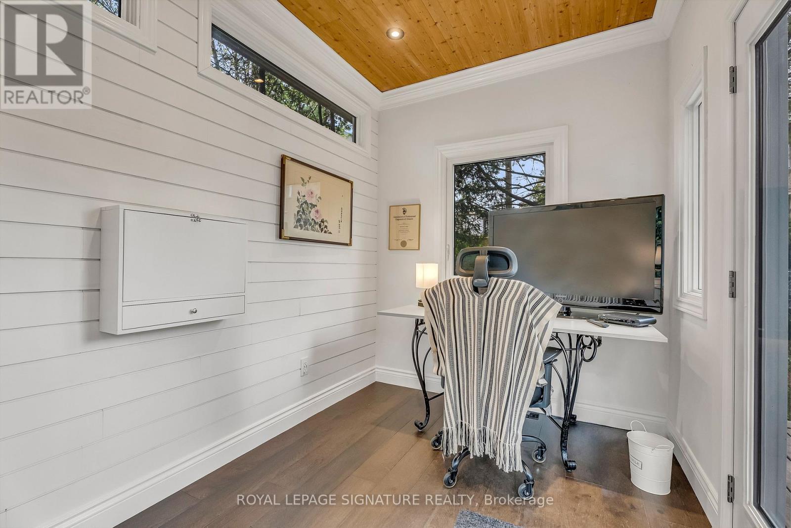 31 Burncrest Drive, Toronto, Ontario  M5M 2Z2 - Photo 34 - C13095122