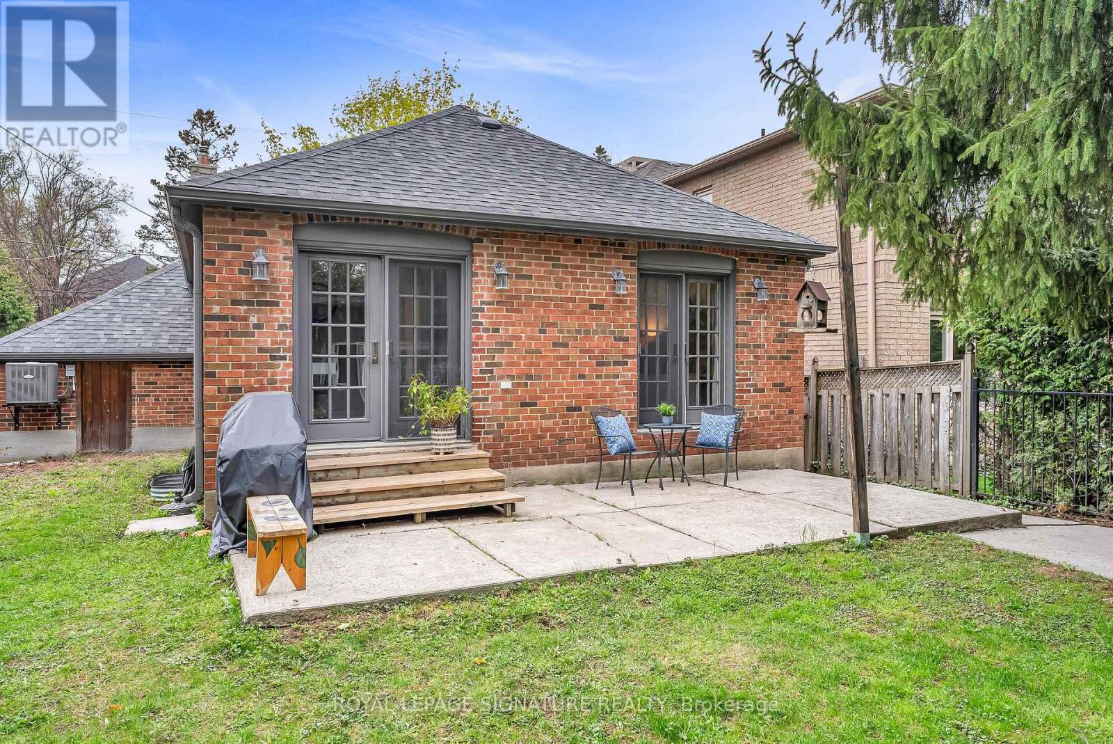 31 Burncrest Drive, Toronto, Ontario  M5M 2Z2 - Photo 38 - C13095122