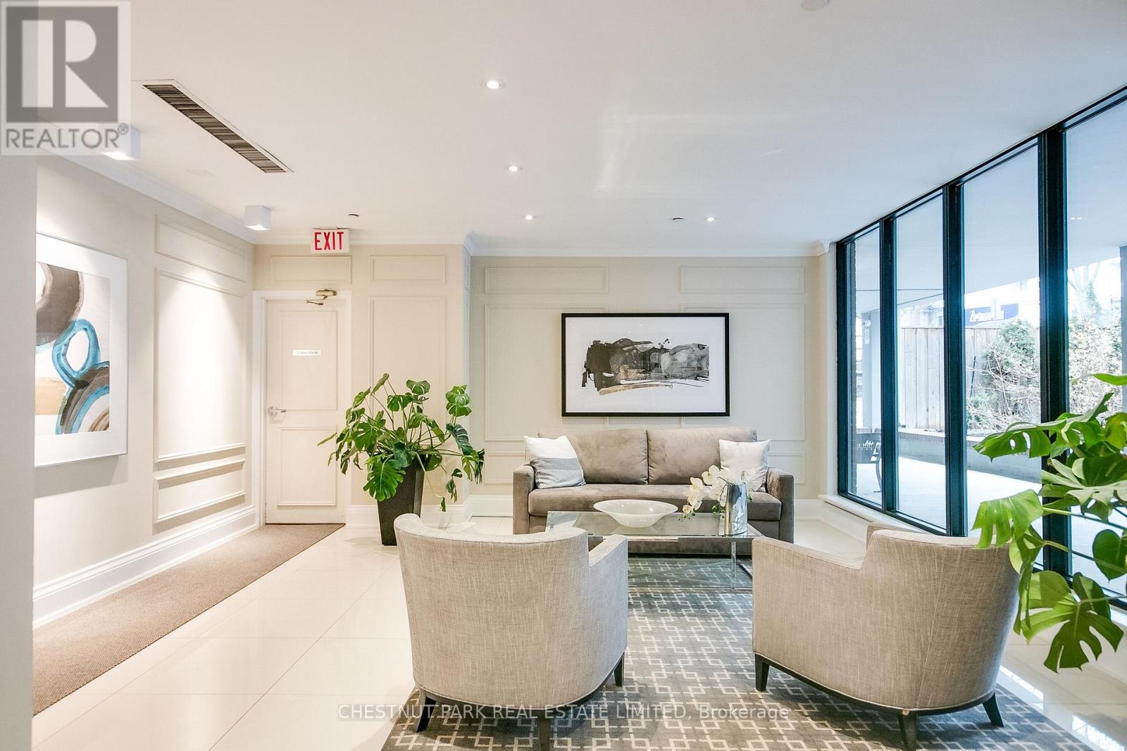 405 - 70 Montclair Avenue, Toronto, Ontario  M5P 1P7 - Photo 2 - C13095156