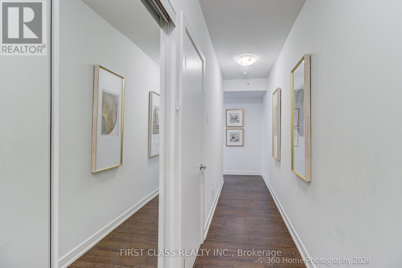 1610 - 20 Bruyeres Mews, Toronto, Ontario  M5V 0G8 - Photo 5 - C13095192