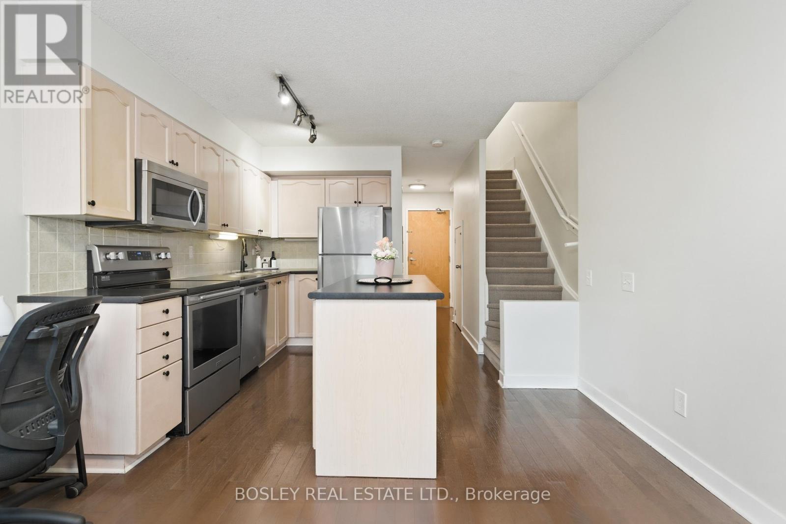 304 - 77 Lombard Street, Toronto, Ontario  M5C 3E1 - Photo 11 - C13095258
