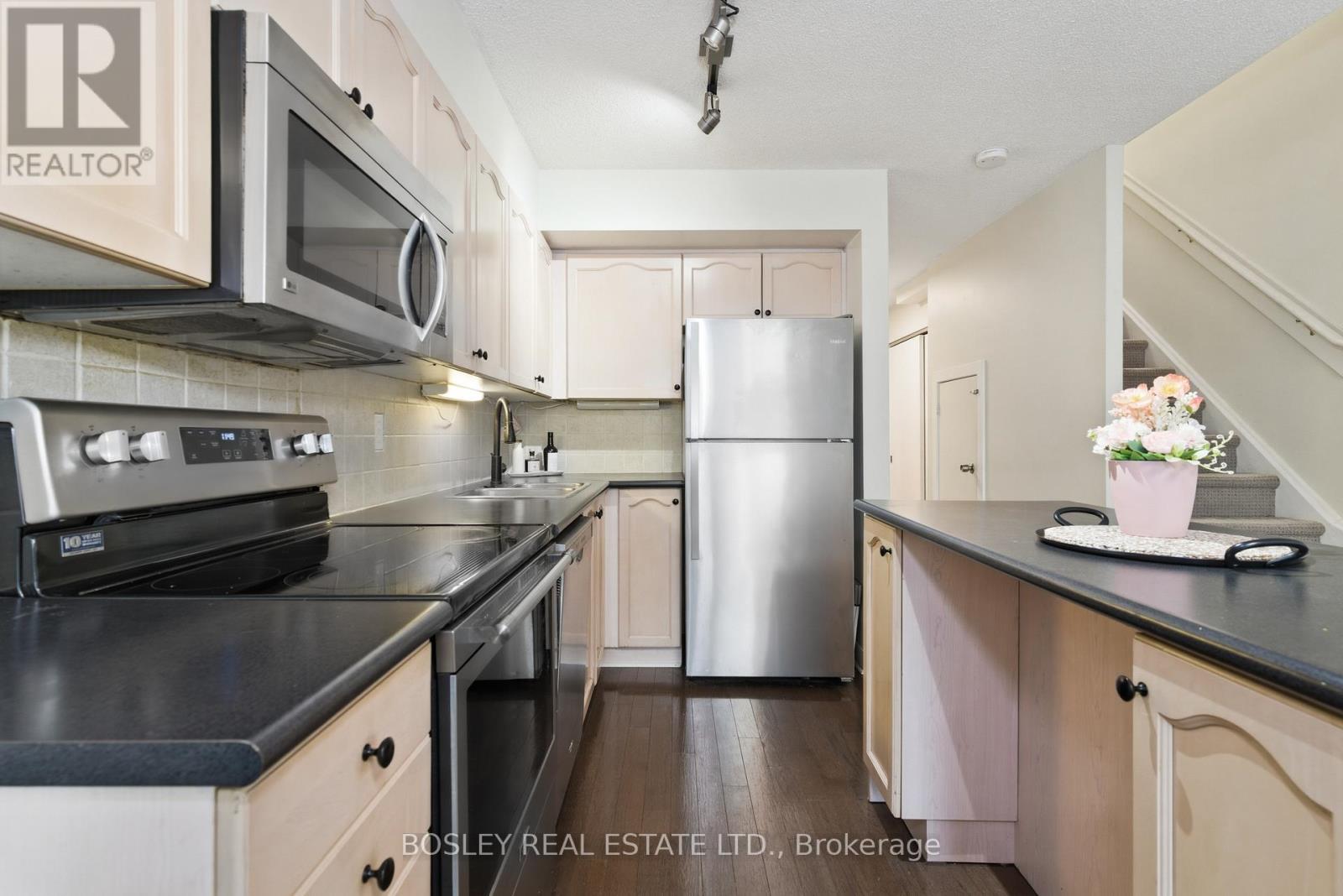 304 - 77 Lombard Street, Toronto, Ontario  M5C 3E1 - Photo 8 - C13095258