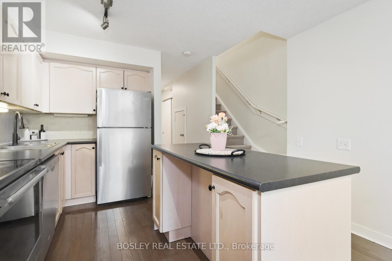 304 - 77 Lombard Street, Toronto, Ontario  M5C 3E1 - Photo 9 - C13095258