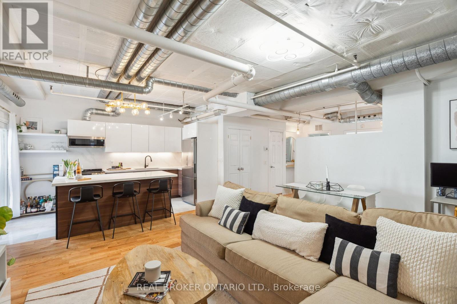 146 - 78 St Patrick Street, Toronto, Ontario  M5T 3K8 - Photo 3 - C13095270