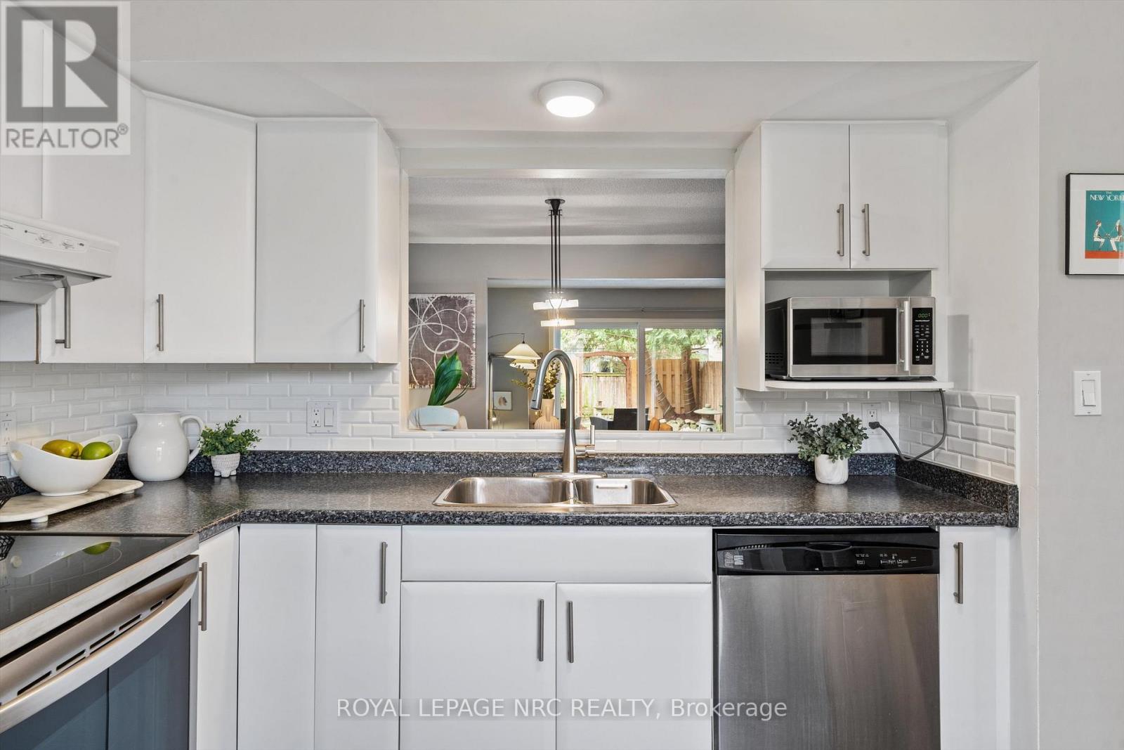 50 Lakeshore Road, St. Catharines, Ontario  L2N 6P8 - Photo 7 - X13095024