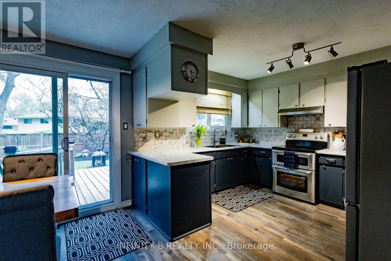 38 Crescentwood Drive E, St. Catharines, Ontario  L2N 4L1 - Photo 6 - X13095210