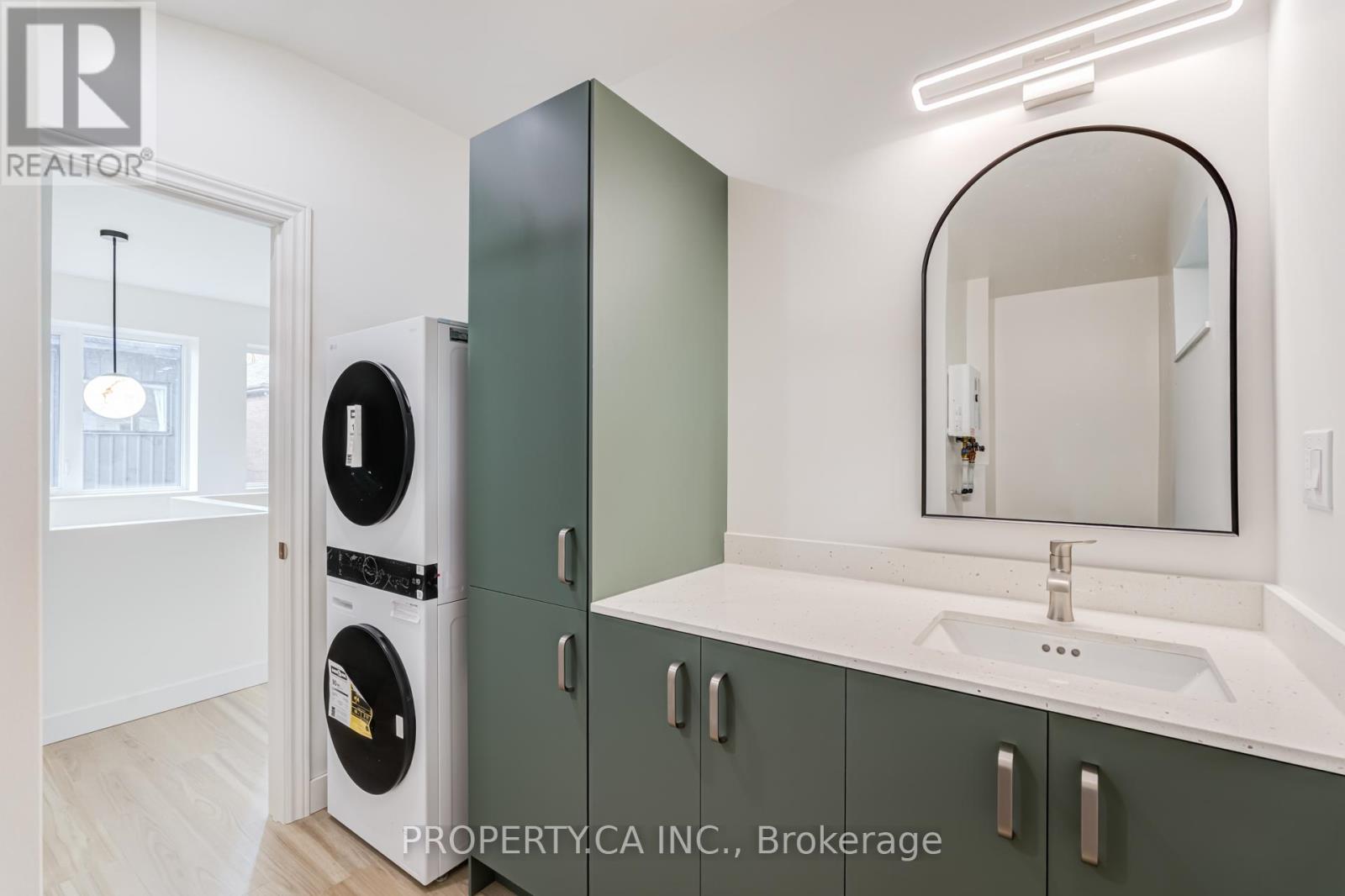 Garden Suite - 1063 Logan Avenue, Toronto, Ontario  M4K 3G2 - Photo 37 - E13095278