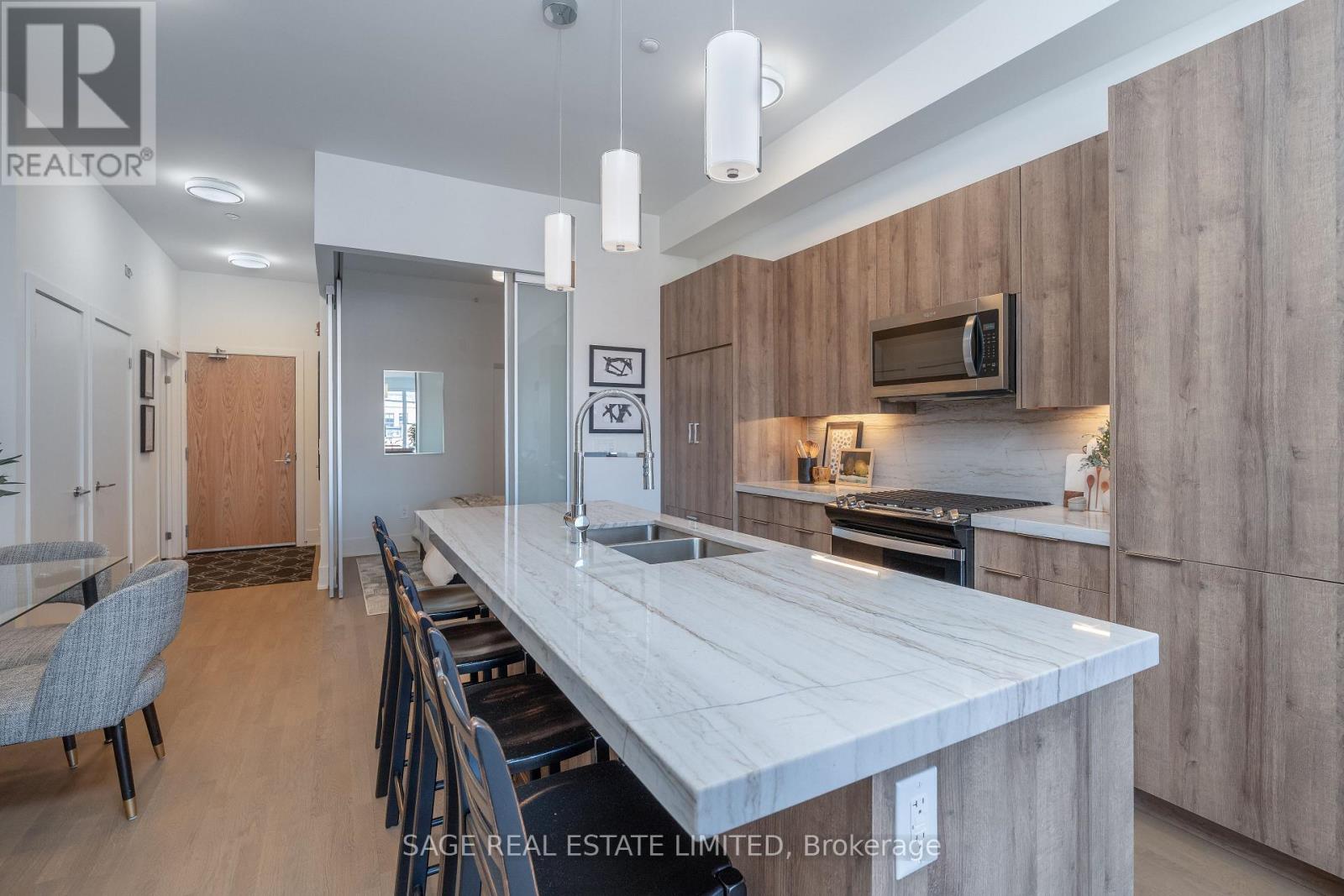405 - 495 Logan Avenue, Toronto, Ontario  M4K 0A5 - Photo 4 - E13095300