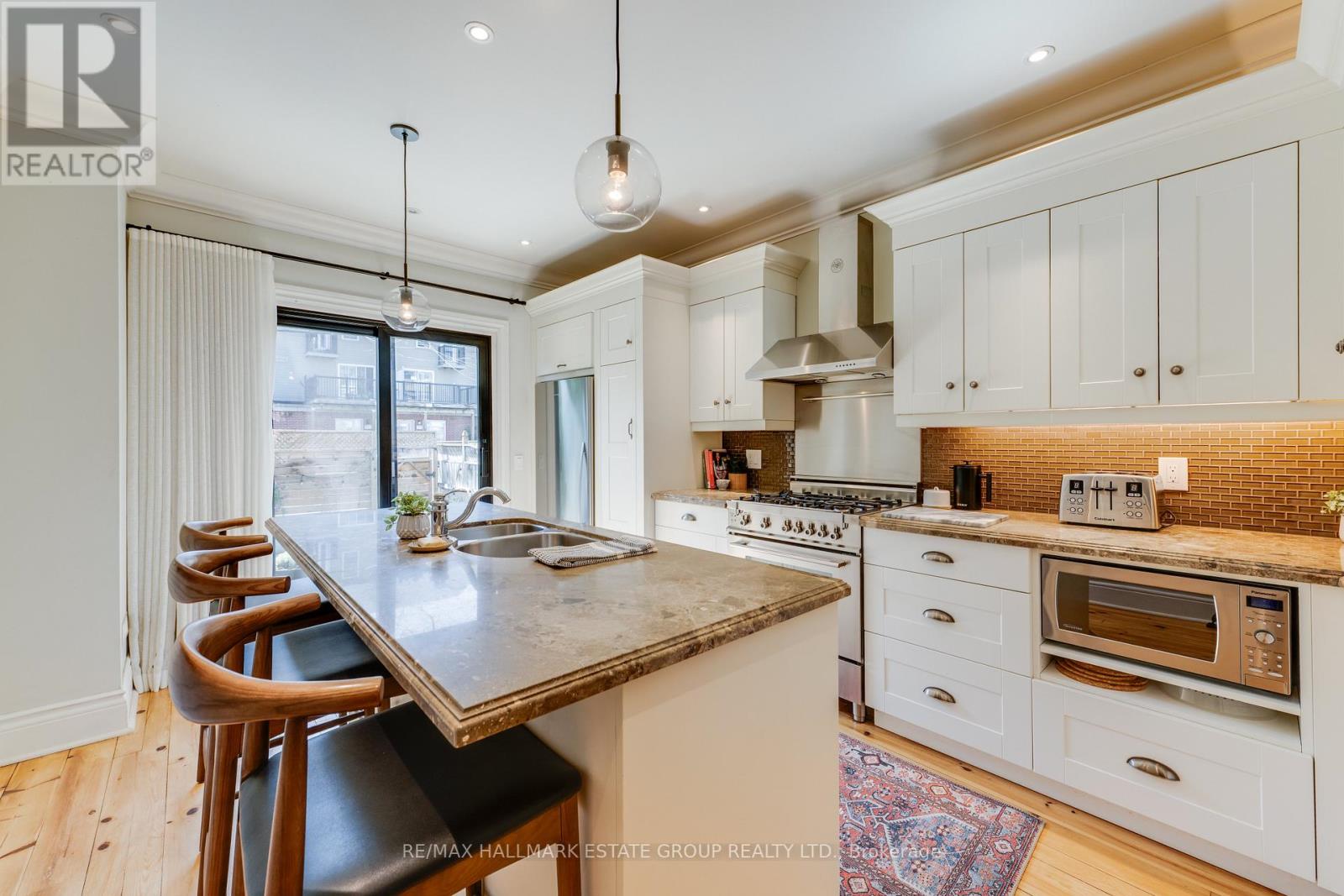 92 Hamilton Street, Toronto, Ontario  M4M 2C8 - Photo 12 - E13095342