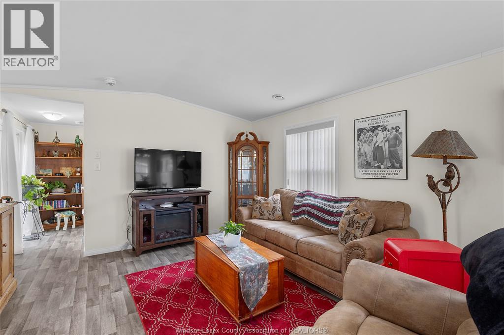 191 Steven Court, Essex, Ontario  N8M 2A8 - Photo 11 - 26010367