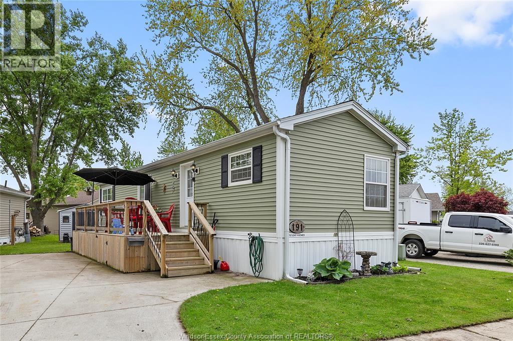 191 Steven Court, Essex, Ontario  N8M 2A8 - Photo 4 - 26010367