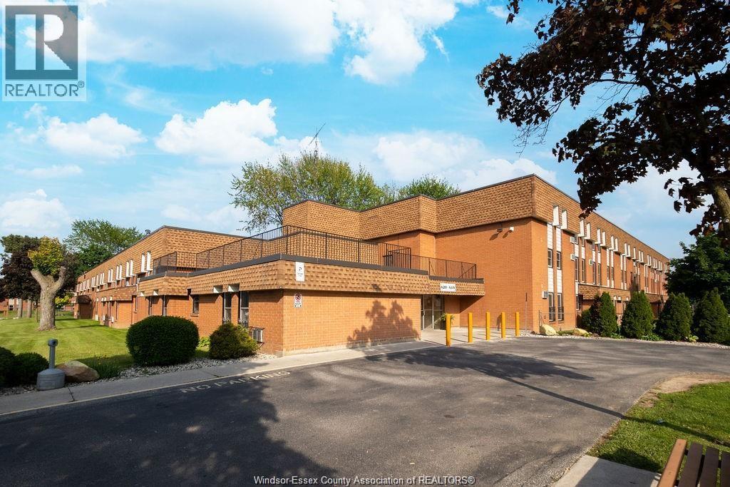 MLS# 26010352: 6227 THORNBERRY Unit# 258, Windsor, Canada