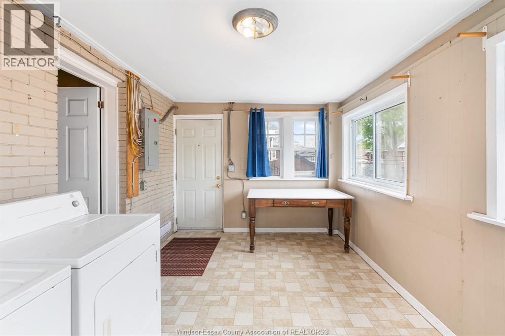 1441 Riverside Drive East, Windsor, Ontario  N9A 2T9 - Photo 33 - 26010280