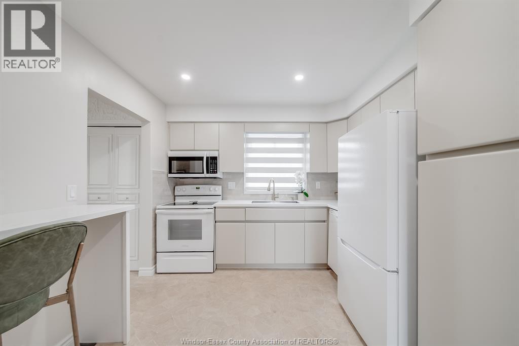 2958 Llyod George Boulevard, Windsor, Ontario  N8T 2V1 - Photo 17 - 26010021