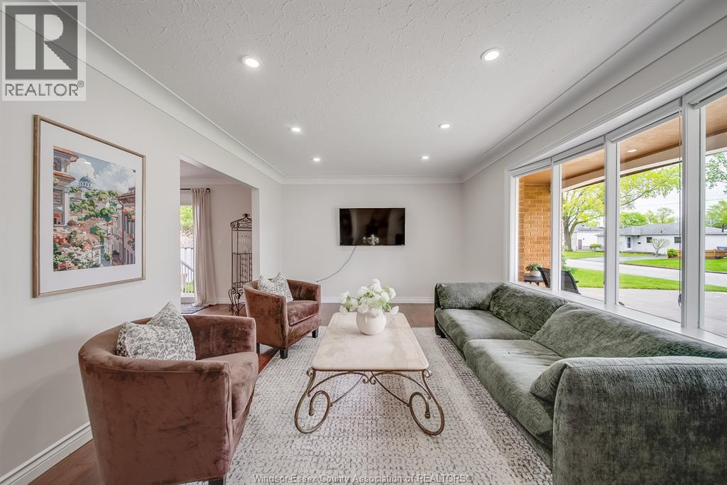 2958 Llyod George Boulevard, Windsor, Ontario  N8T 2V1 - Photo 8 - 26010021