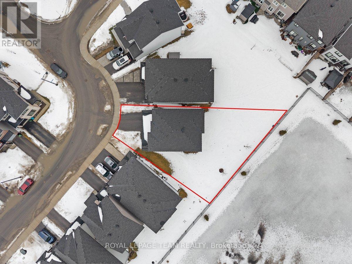 290 Turnbuckle Crescent, Ottawa, Ontario  K2J 7B7 - Photo 28 - X12979392