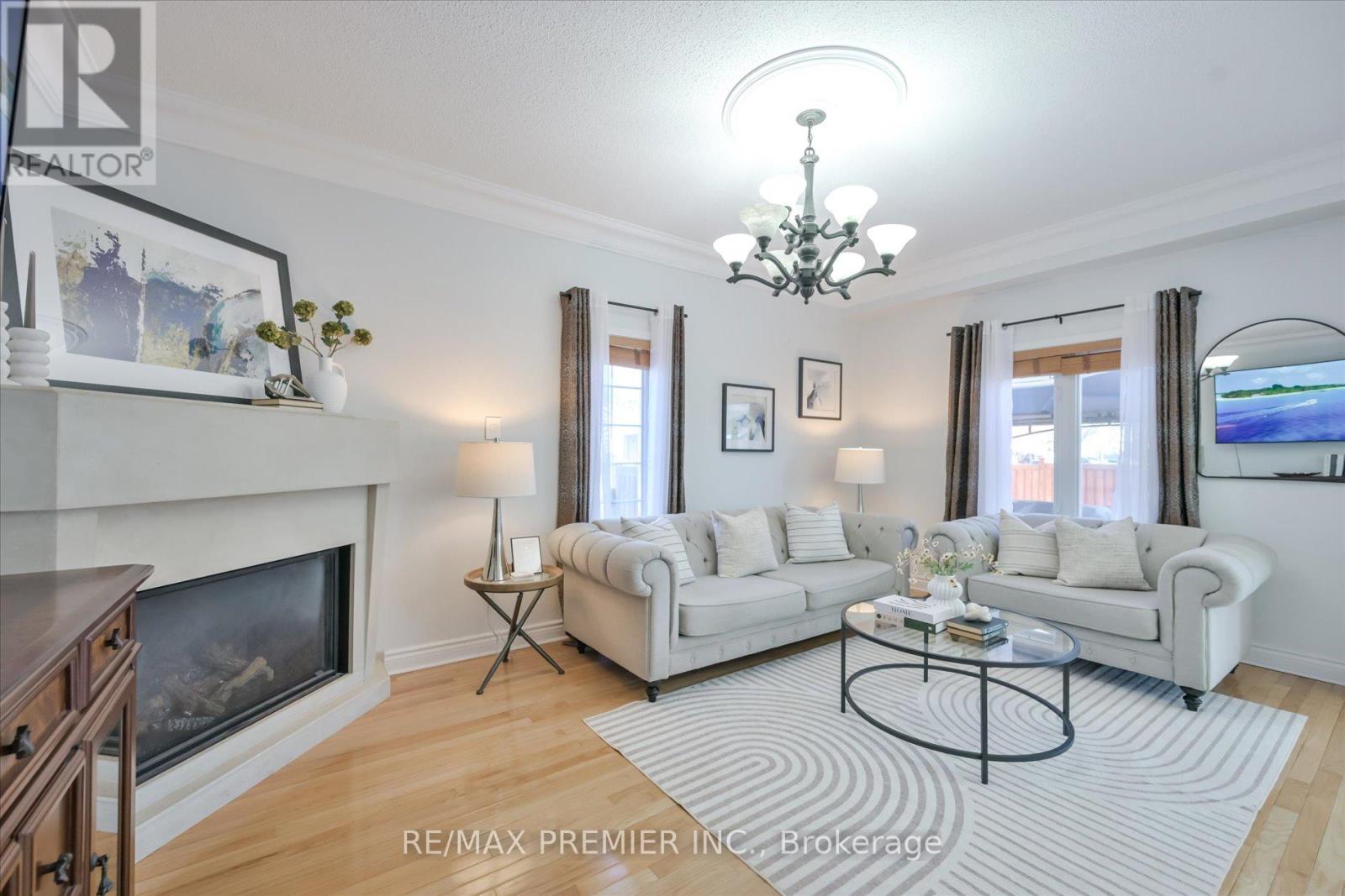 7 Stonemount Crescent, Essa, Ontario  L3W 0C4 - Photo 9 - N13094942