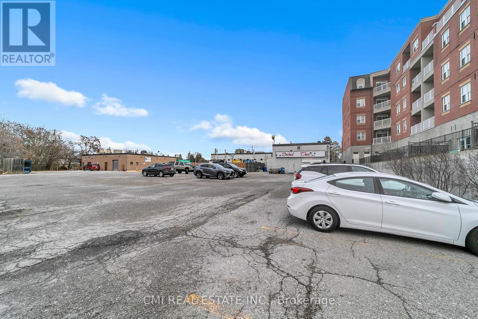 15480 Yonge Street, Aurora, Ontario  L4G 1P2 - Photo 15 - N13094974
