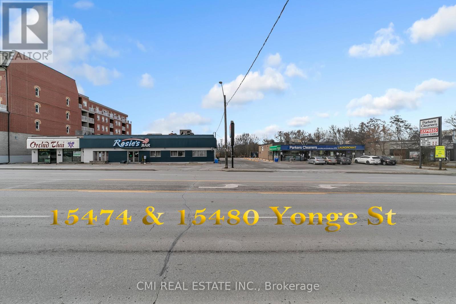 15480 Yonge Street, Aurora, Ontario  L4G 1P2 - Photo 2 - N13094974