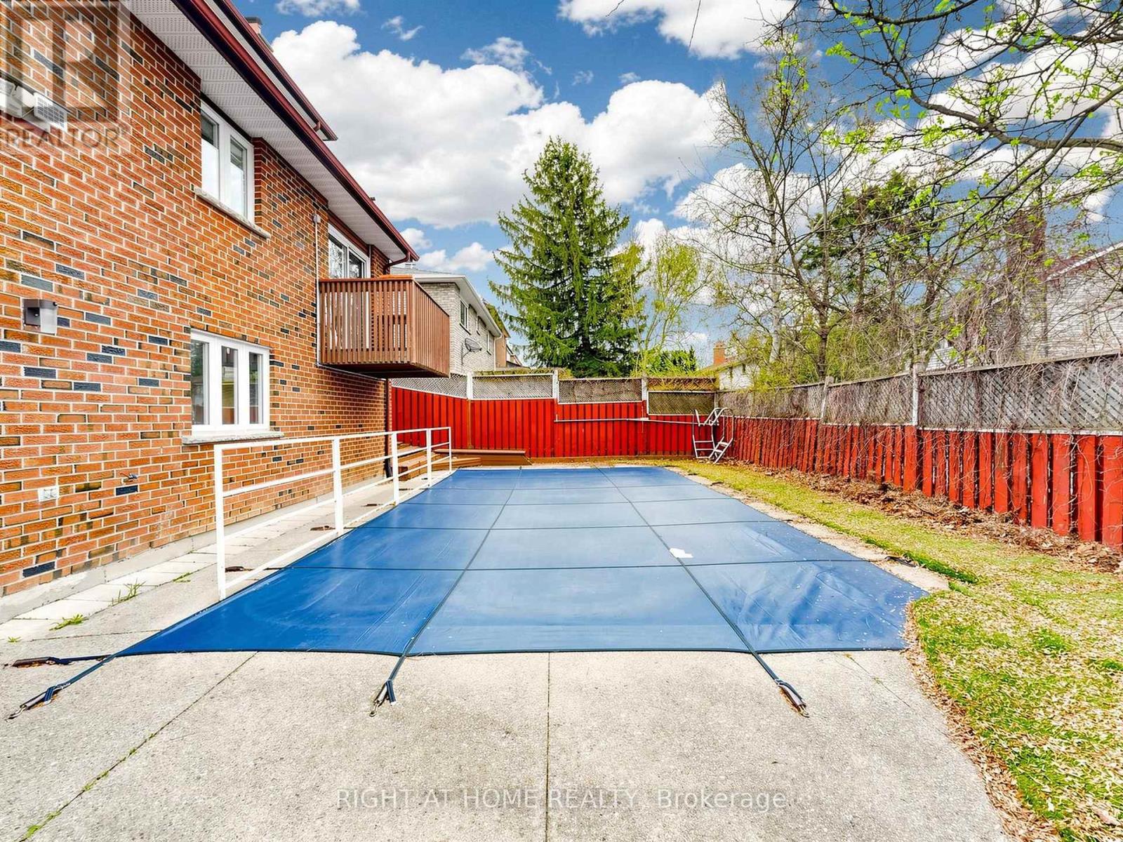 86 Howlett Avenue, Newmarket, Ontario  L3Y 5S5 - Photo 42 - N13094996